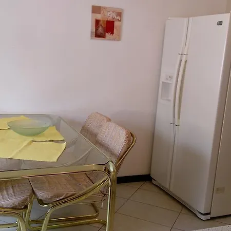 아파트 Krsmanovic