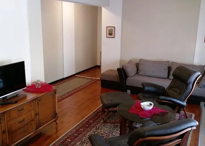 Krsmanovic Апартаменты *